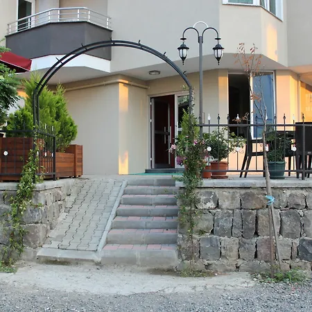 Borahan Rezidans Lägenhetshotell Trabzon